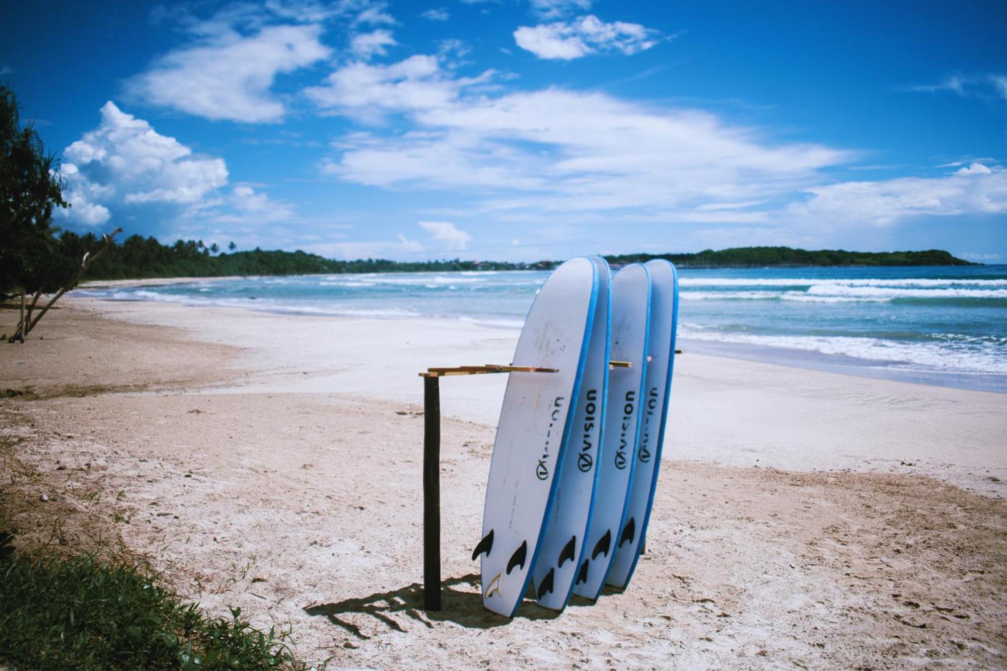 Calma - Surf, Yoga & Coffee On A Private Beach Dickwella Zewnętrze zdjęcie