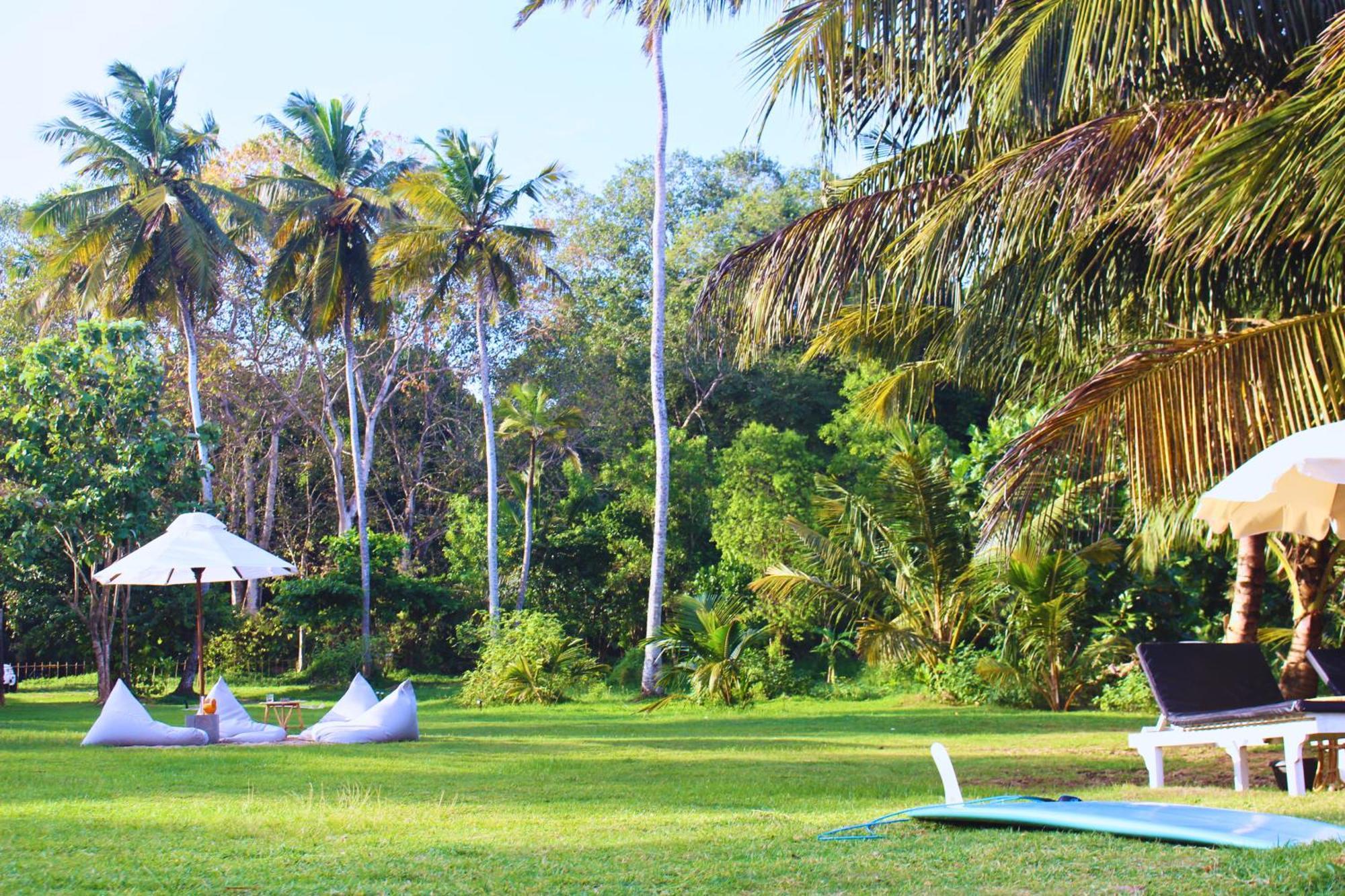 Calma - Surf, Yoga & Coffee On A Private Beach Dickwella Zewnętrze zdjęcie